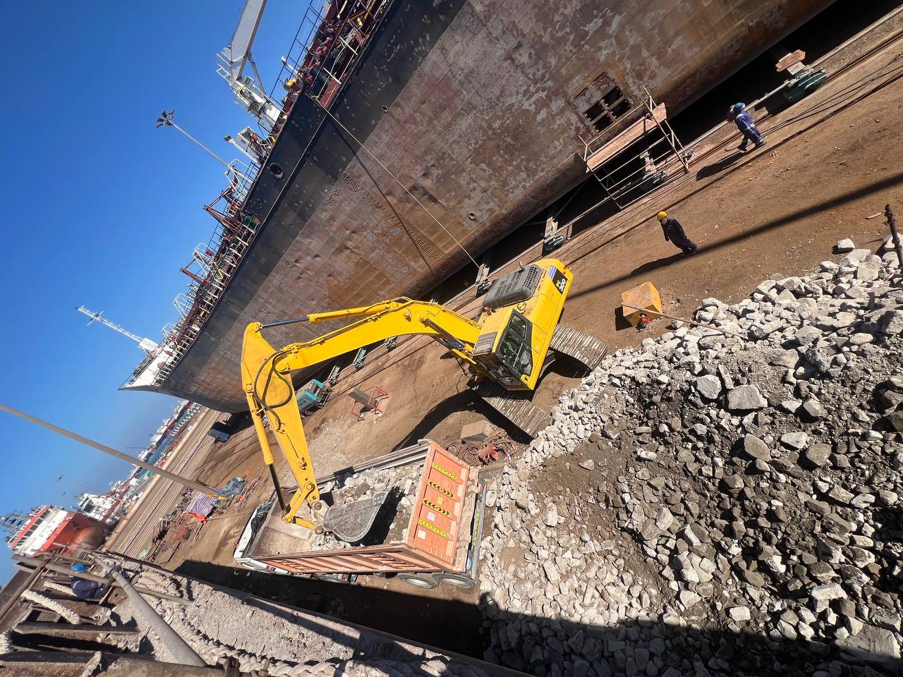 MACO heavy machinery and excavation operations